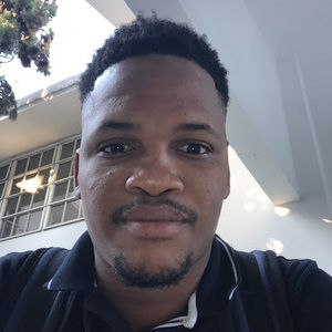 Meet your Posher, Emmanuel